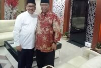 Ketua Dewan Pembina Yayasan Maraqitta'limat Nusa Tenggara Barat DR TGH Hazmi Hamzar SH MH CIL usai silaturahmi dan dialog dengan Wakil Menteri Agama Republik Indonesia, KH Muhammad Zainuttauhid Saadi, di ruang kerjanya, Senin (11/11)